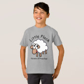 T-Shirt - Kleine klok Nursery & Preschool (Voorkant volledig)