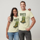 T-shirt 'Laarzen op de grond' - Kunst met dubbele (Unisex)