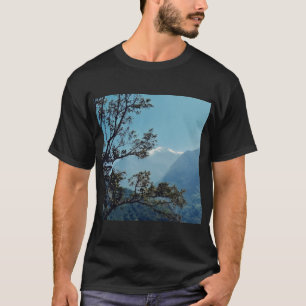 T-shirt met besneeuwde toppen