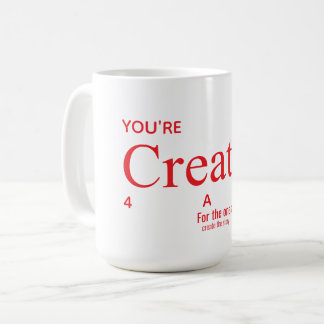 T-shirt met creatieve mindset-quote voor en achter koffiemok