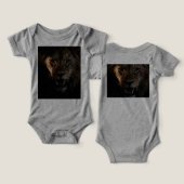 T-shirt met een leeuw (Ontwerp Voorkant & Achterkant)