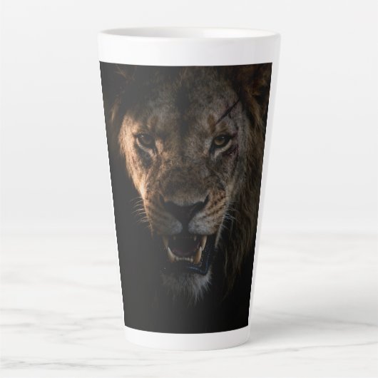 T-shirt met een leeuw latte mok (Voorkant)