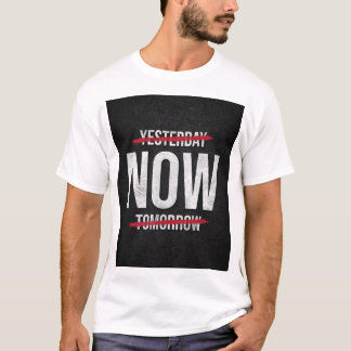 T-SHIRT MET GEDRUKTE TEKST YESTER DAY NOW TOMORROW