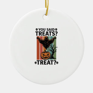 T-shirt met geest Halloween en griezelige grap en  Keramisch Ornament