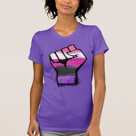 T-shirt met Genderfluid Pride Vuist (Voorkant)