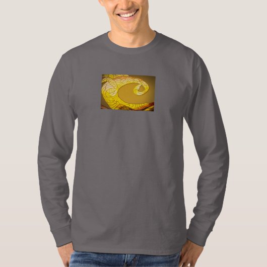 T-shirt met gouden drakenstaart (Voorkant)