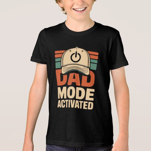 T-shirt met grappige tekst 'Dad Mode Geactiveerd'  (Voorkant)