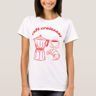 T-shirt met koffie en croissant