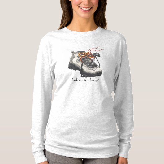 T-shirt met lange sleeves ~ "Backcountry Hermit"-o (Voorkant)