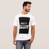 T-SHIRT MET OPDRUK 'GEEF NIET OP' (Voorkant volledig)