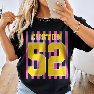 T-shirt met opdruk van teamnaam en sportshirt numm