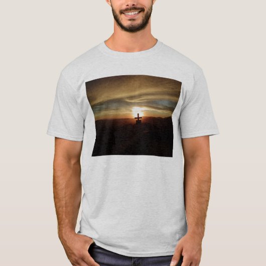 T-shirt met raketkruis (Voorkant)