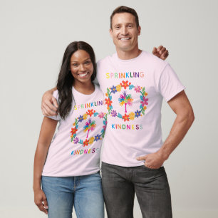 T-shirt met strooiende vriendelijkheid
