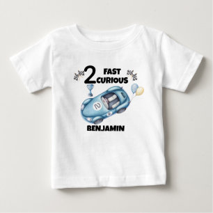 T-shirt met verjaardagsjongen 2 jaar en raceauto n