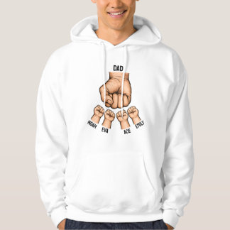 T-shirt met vuiststoot tussen vader en kinderen