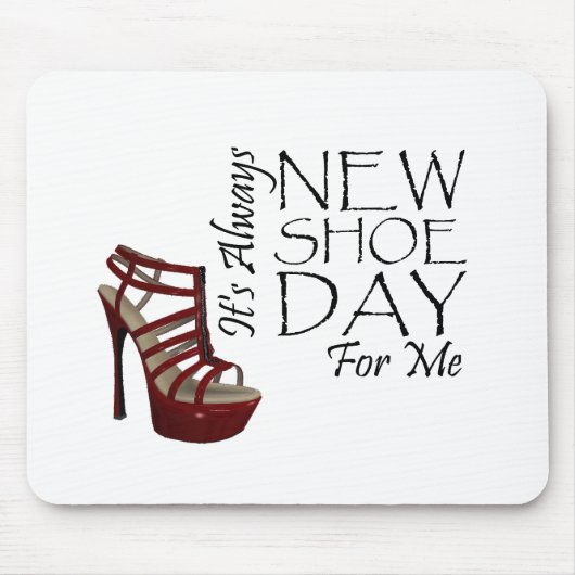 T-SHIRT - Nieuwe Schoendag Muismat (Voorkant)