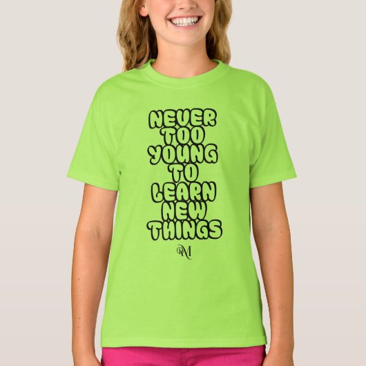 T-shirt: Nooit te jong (groen) T-shirt (Voorkant)