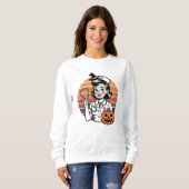 T-shirt Nurse Halloween Fun – Spooky Shift Magic (Voorkant volledig)