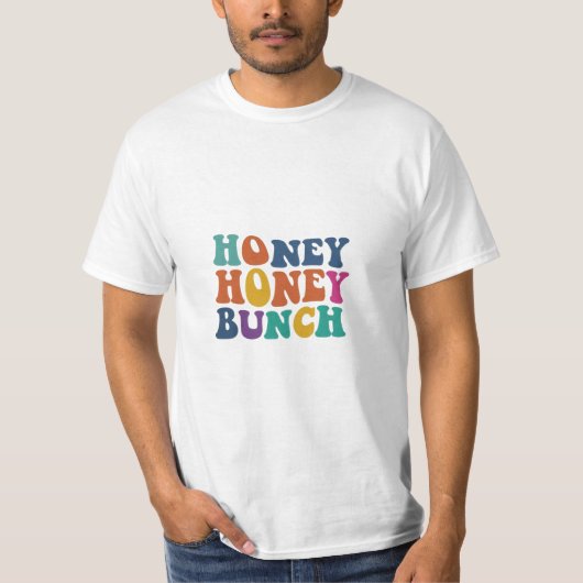 T-shirt ontwerp met de tekst "Honey Bunch" in mult (Voorkant)