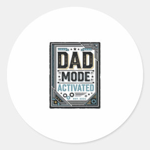 T-shirt ontwerp met vintage gravure 'Dad Mode geac Ronde Sticker