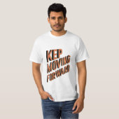 T-shirt van de mannen met vet motto "Keep Moving F (Voorkant volledig)