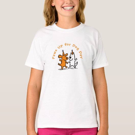 T-shirt voor hondendag - "Paws Up for Dog Day" (Voorkant)