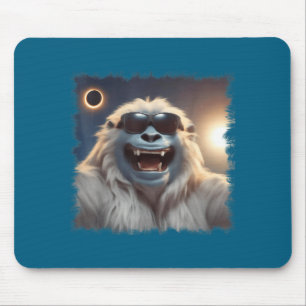 T-shirt Yeti Zonnebril Selfie Zonsverduistering Muismat