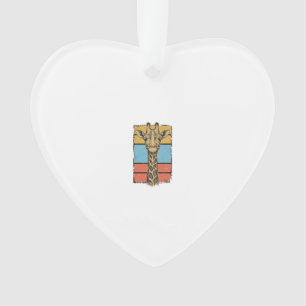 T-shirtontwerp met gegraveerde giraffe en retro st ornament