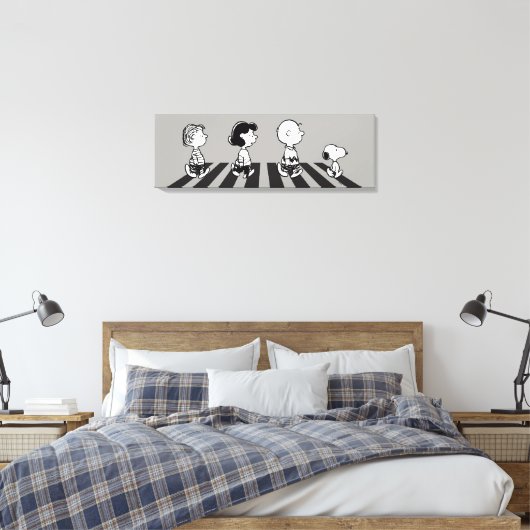 T - shirts | Groep Walk Canvas Afdruk (Insitu (Slaapkamer))