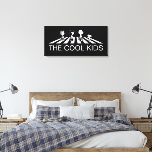 T - shirts | Groep Walk Canvas Afdruk (Insitu (Slaapkamer))