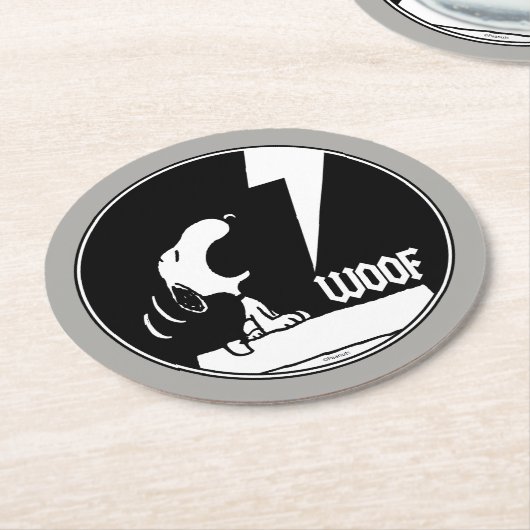 T - shirts | Snoopy Howling Ronde Kartonnen Onderzetter (Gebogen)