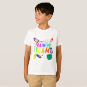 T staat voor Training Team T-shirt (Voorkant volledig)