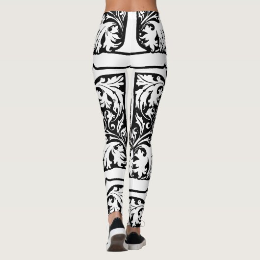T voor Terrific Black & White Handmade Yoga Pants Leggings (Achterkant)