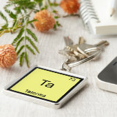Ta - Tatonka Grappig Chemie Element Symbool T-shir Sleutelhanger (Zijkant)