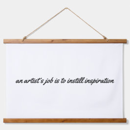 Taakhout van een kunstenaar met wandbekleding hangend wandkleed