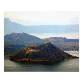 Taal Volcano op Tagaytay Ridge 20-inch x16-inch fo Foto Afdruk