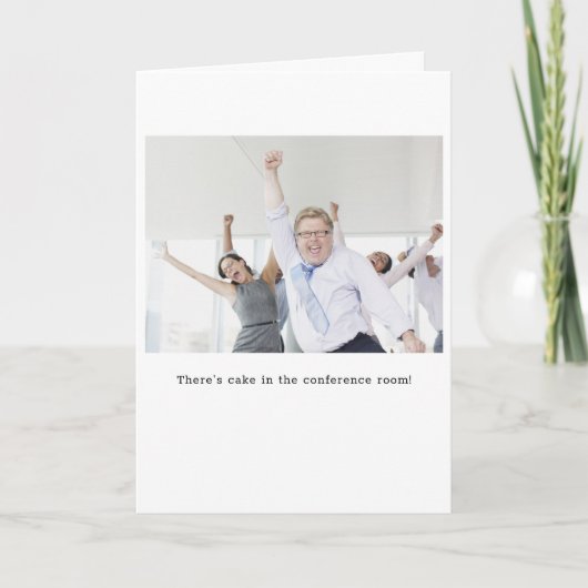 Taart in vergaderzaal Verjaardag Kaart (Voorkant)
