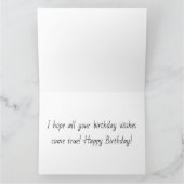 Taart. Schattigee taart met crème en kaarsen. Kaart (Binnen)