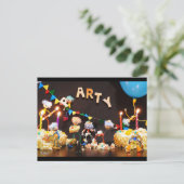 Taart smash van feestende Fubby's Briefkaart (Staand voorkant)