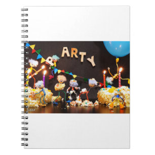 Taart smash van feestende Fubby's Notitieboek