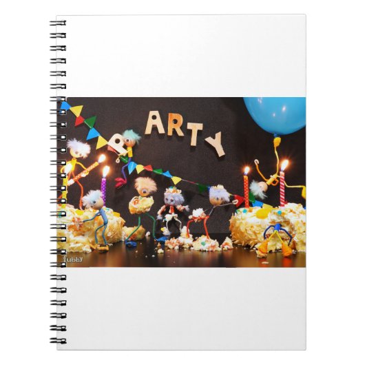 Taart smash van feestende Fubby's Notitieboek (Voorkant)