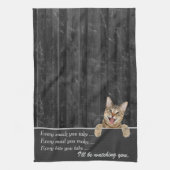 Tabby Cat Humor op boerenhout Theedoek (Verticaal)