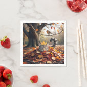 Tabby Cat in een stapel herfstbladeren Servet (Insitu)