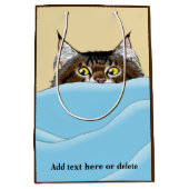 Tabby Cat Peeking Blue Funny Medium Cadeauzakje (Voorkant)
