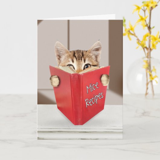 Tabby Cat Reading Book for Birthday Kaart (Gele Bloem)