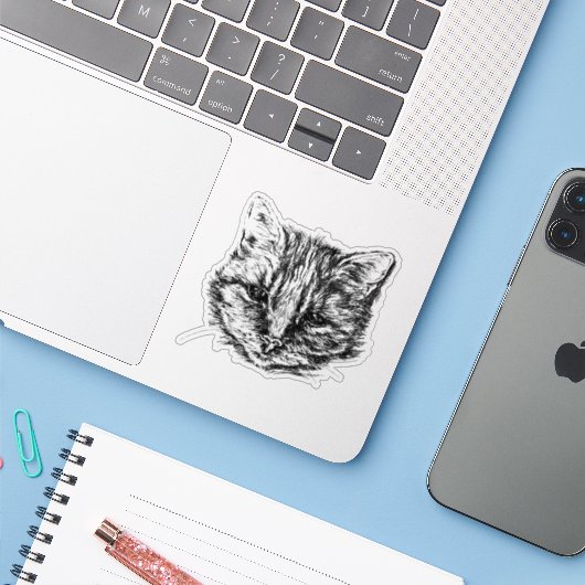 Tabby Cat Sketch Sticker (Laptop met iPhone)
