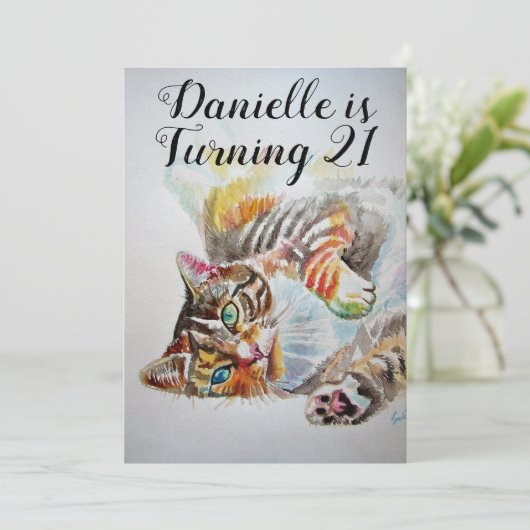Tabby Cat Womans 21st Birthday Uitnodiging (Staand voorkant)