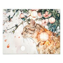 Tabby Geisha kat tussen gloeiende lantaarns in het Foto Afdruk