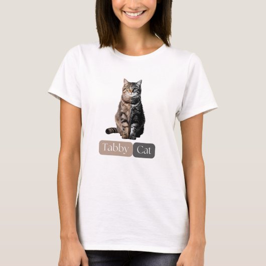 Tabby kat Omarm de Allure van Gestreept T-Shirt (Voorkant)