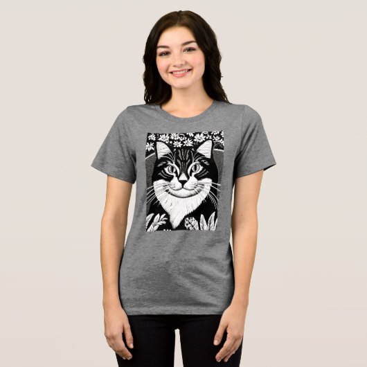 Tabby kat omringd met bloemen Tri-Blend shirt (Voorkant volledig)
